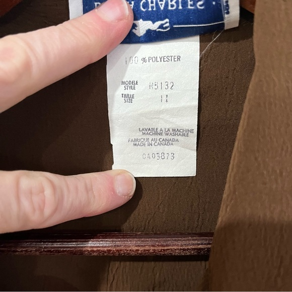 Diana Charles brown long sleeve hideaway buttons size 11 - Picture 4 of 8